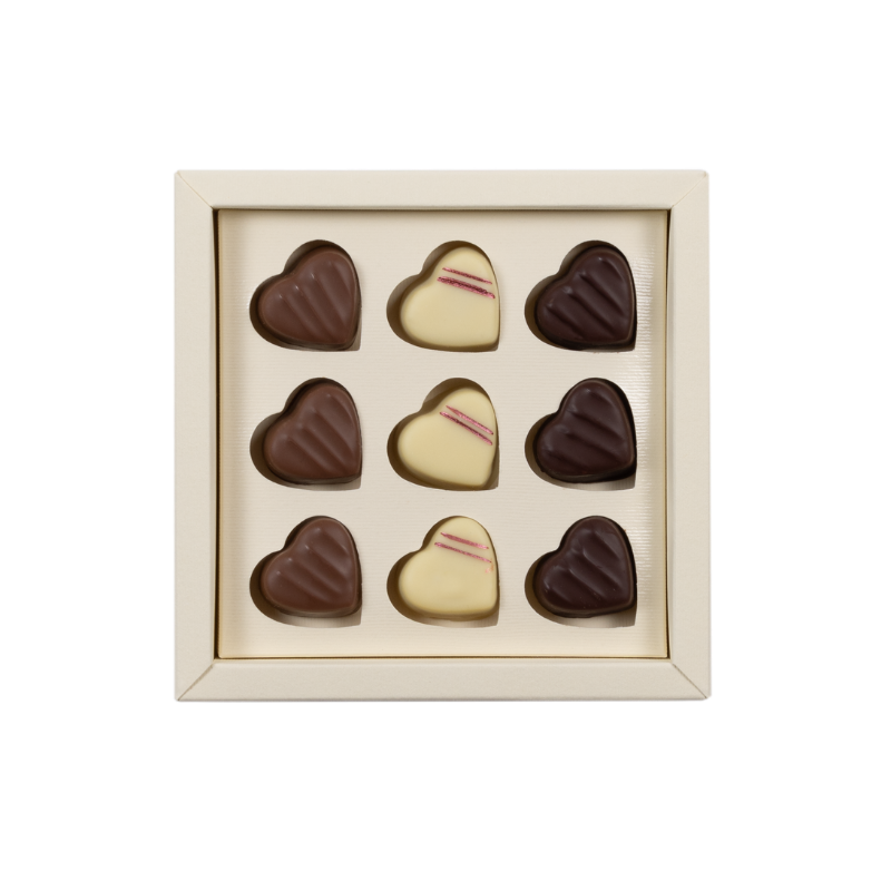 Schachtel mit Herzen assortiert (9 Stk.)